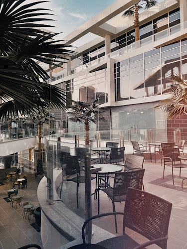 بن و بيكان - الضيافة