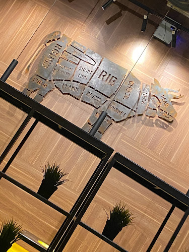 النخيل، طريق الأمير تركي بن عبدالعزيز الأول،, الرياض 12385