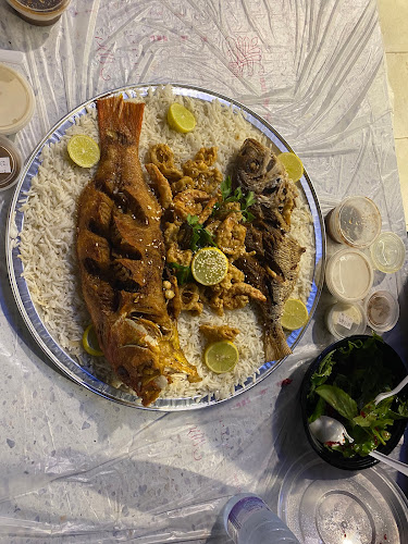 مطعم سمكنا - الضيافة