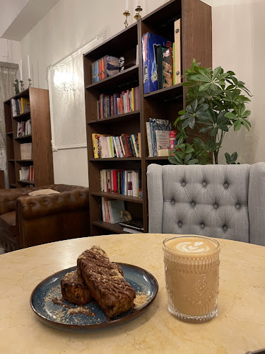 Comentarii opinii despre إحكي لي