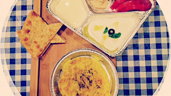 مناقيش لبنانية