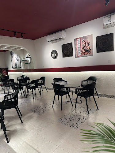 شاي عبق - الدمام