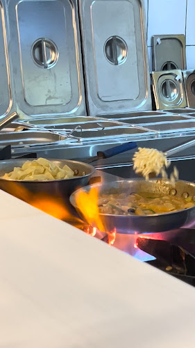 باستا قوستو - الضيافة