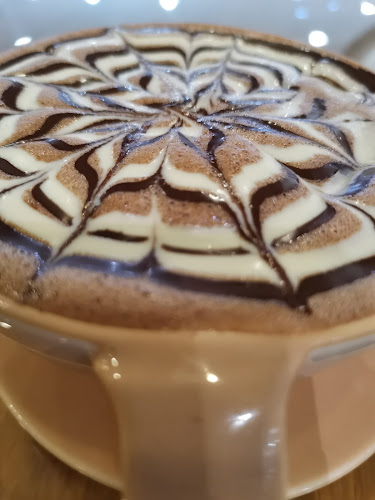 H5GW+FC، As-Samer، عزيز مول، الصفا، جدة