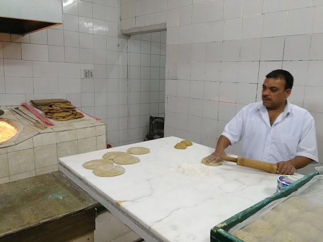 Comentarii opinii despre مخبز نور الكوثر ( للخبز الاحمر الحساوي)