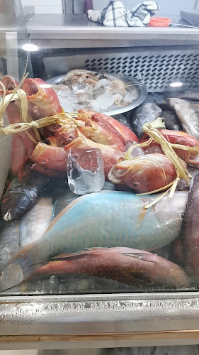 مطعم العوائل المينا للأسماك للمأكولات البحرية ينبع Mina Seafood Restaurent - الضيافة