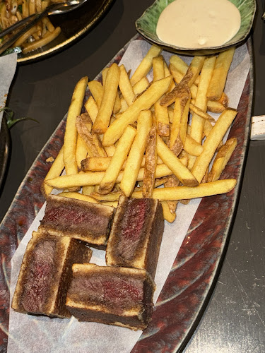 مطعم سوموسان