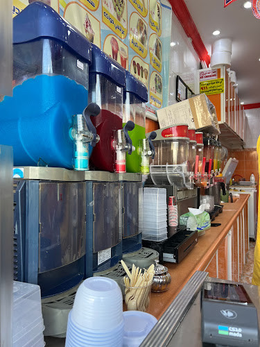 ايس كريم وعصيرات السندباد - الضيافة