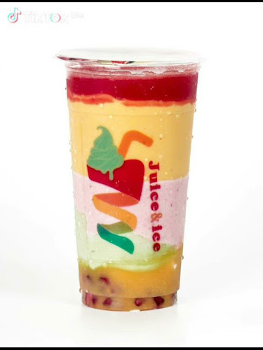 جوس آند آيس - الهفوف‎