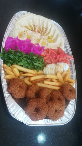 فلافل بيت الحلبي العزيزية