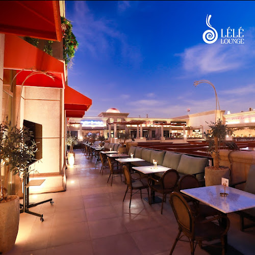 لي لي لاونج