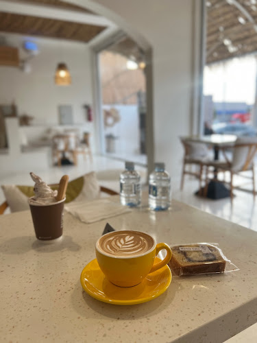 PLUME CAFE بلوم كافيه - ينبع