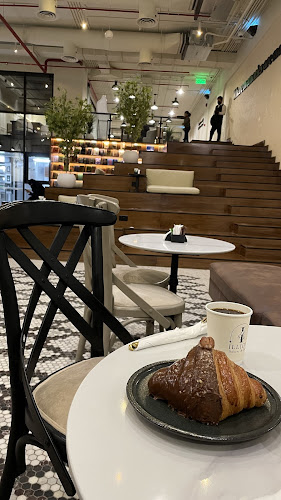 كافية و بيكري ايليون - الرياض