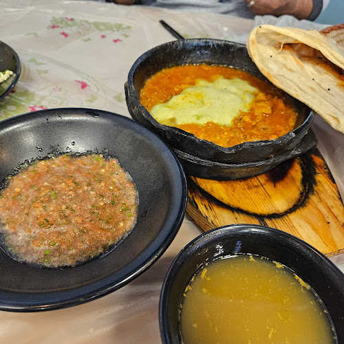 مطعم عرش بلقيس الشعبي - الضيافة