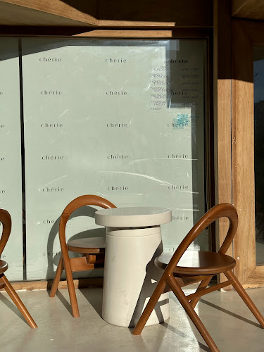 تشيريه كافيه