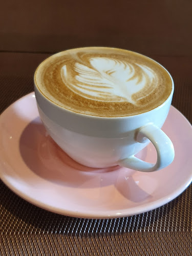 Opinii despre مطعم ولاونج سبيشلو în جدة - الضيافة