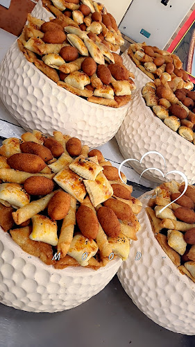 Opinii despre مطعم بيت المنتو العزيزيه în المدينة المنورة - الضيافة