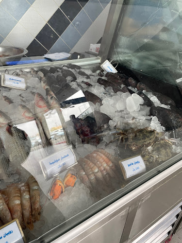 شاطئ الصيادالملز للمأكولات البحريه - الضيافة