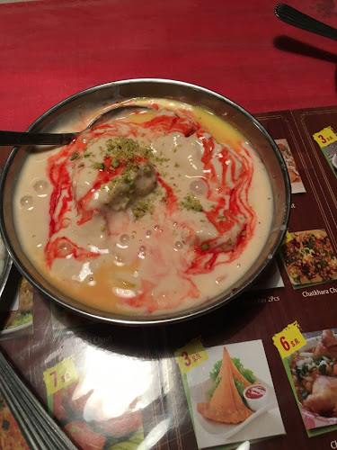 H655+G8X، الأدباء، حي العزيزية، جدة 23342