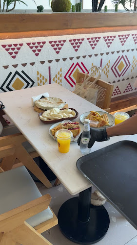 Comentarii opinii despre موليدو كافيه