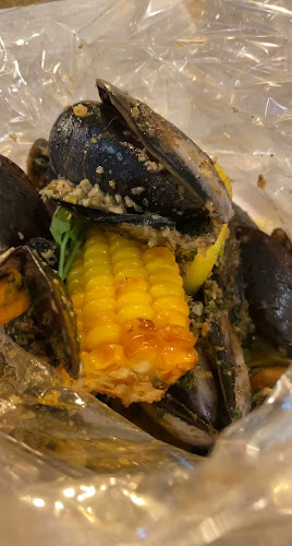 شرمب موستاش