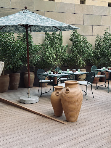 Opinii despre DIOR CAFE în الرياض - الضيافة