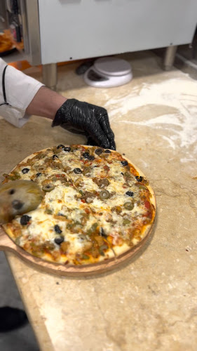 بيتزا الشاطئ