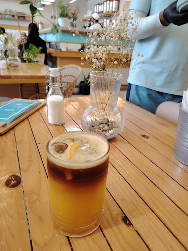 ايرلي كلوب - الضيافة