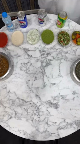 Opinii despre مطاعم قيمة حضرموت în المدينة المنورة - الضيافة