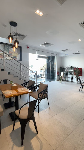 لا ڤي دور - الدمام