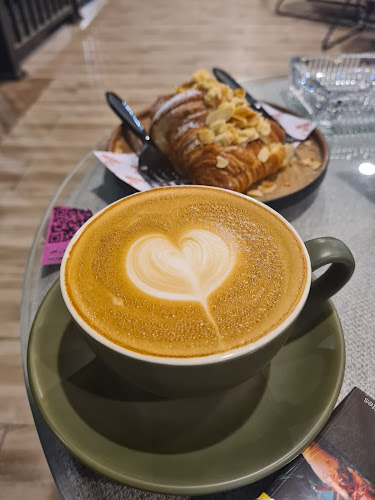 Opinii despre كوفي صوناي & SONAY COFFEE în حائل - الضيافة