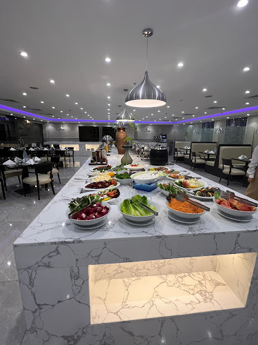 La Brasserie Restaurant