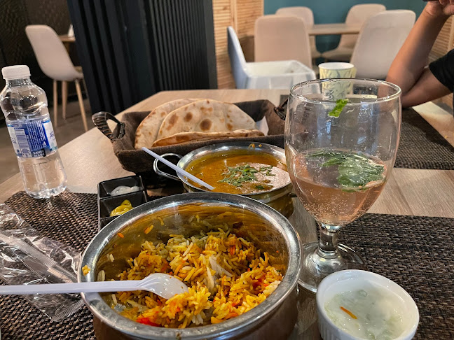 انديان اروما - الضيافة