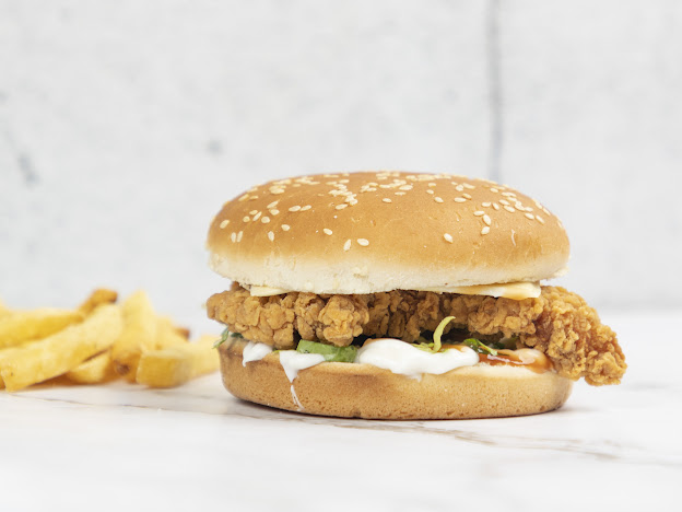 Opinii despre بروست لمسة اسرار للوجبات السريعة în تبوك - الضيافة