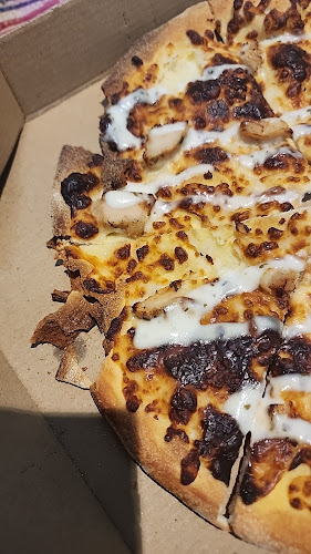 Opinii despre دومينوز بيتزا în البكيرية - الضيافة