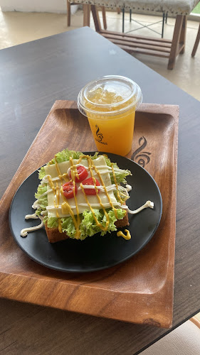 الأوتار كافيه - القنفذة