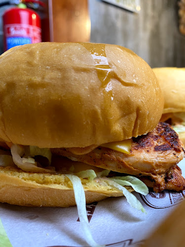 برجر تيست - الضيافة