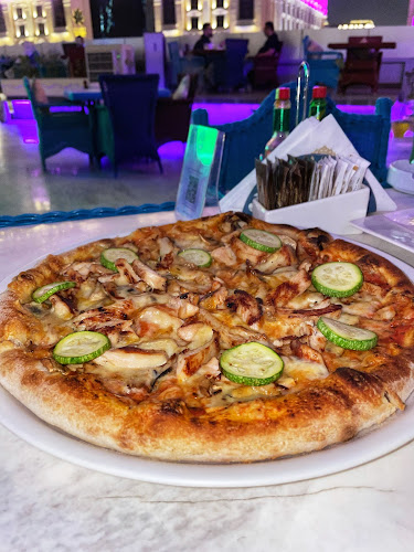 طريق الأمير محمد بن عبدالعزيز، العليا، الرياض 12213