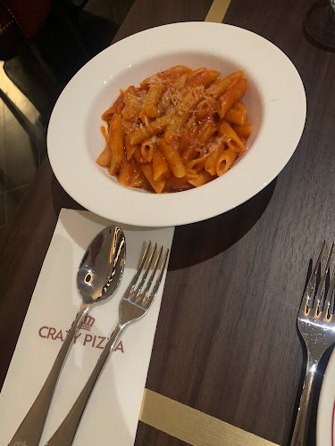 كريزي بيتزا - الضيافة