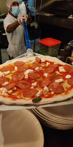 لاروستيكا بيتزارايا - الرياض