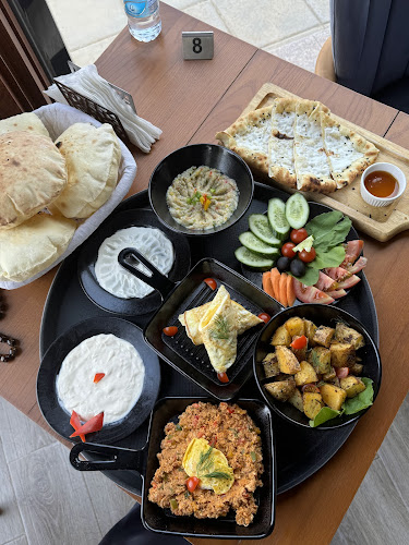 Comentarii opinii despre مطعم صن بي