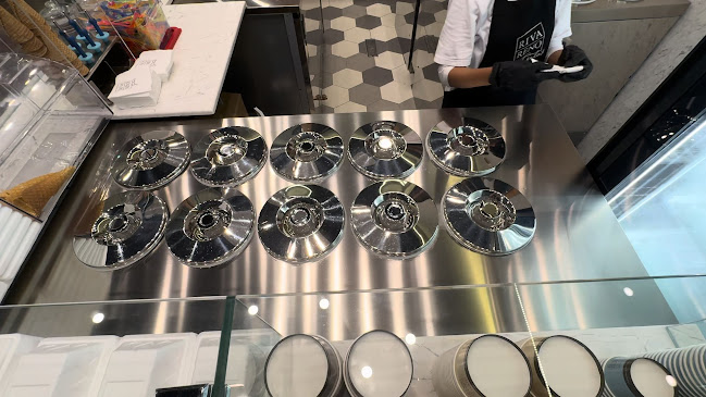 Opinii despre ريفارينو جيلاتو în جدة - الضيافة