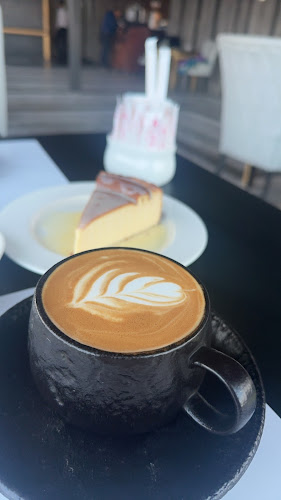 شارع الملك سعود، الخشع، أبها 62521