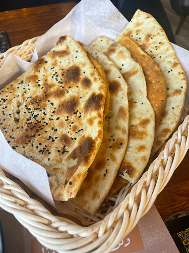 مطعم ولاونج شناشيل