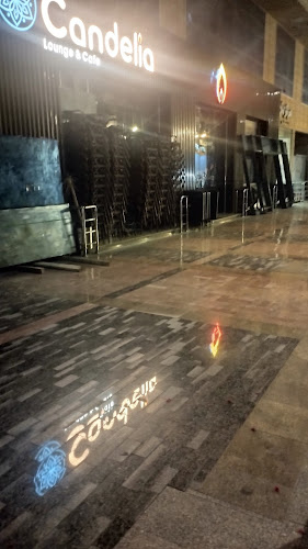 كانديليا لاونج - الضيافة