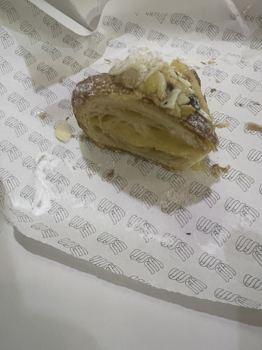 بيكري اند مور - الضيافة