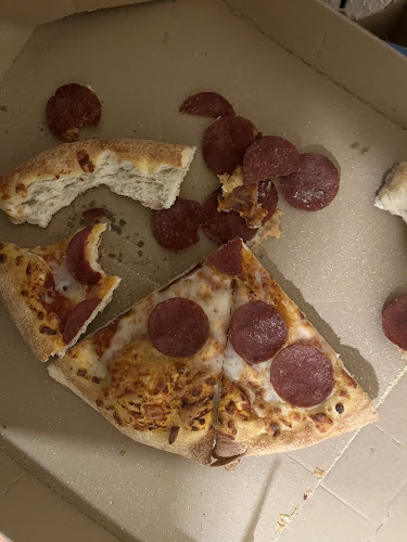 Domino's Pizza دومينوز بيتزا - المدينة المنورة