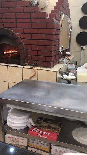 Comentarii opinii despre بيتزا ومناقيش الرمانه الدمشقيه