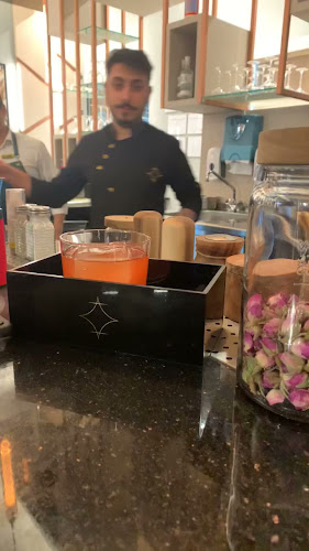 Comentarii opinii despre Elemental