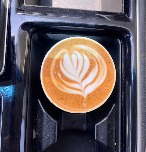 Opinii despre كافيين لاب în جدة - الضيافة